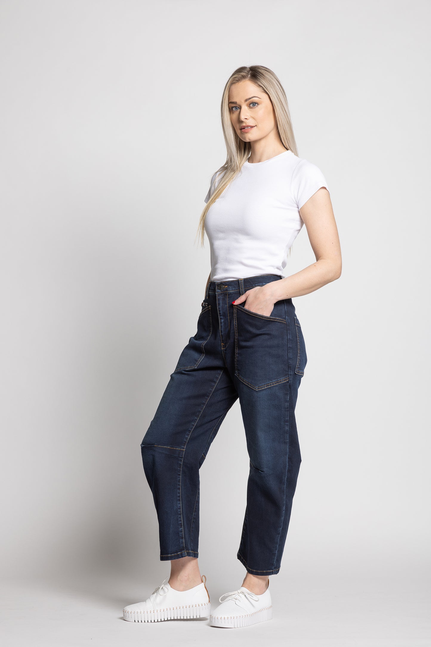 Marlow X Barrel: Nevina