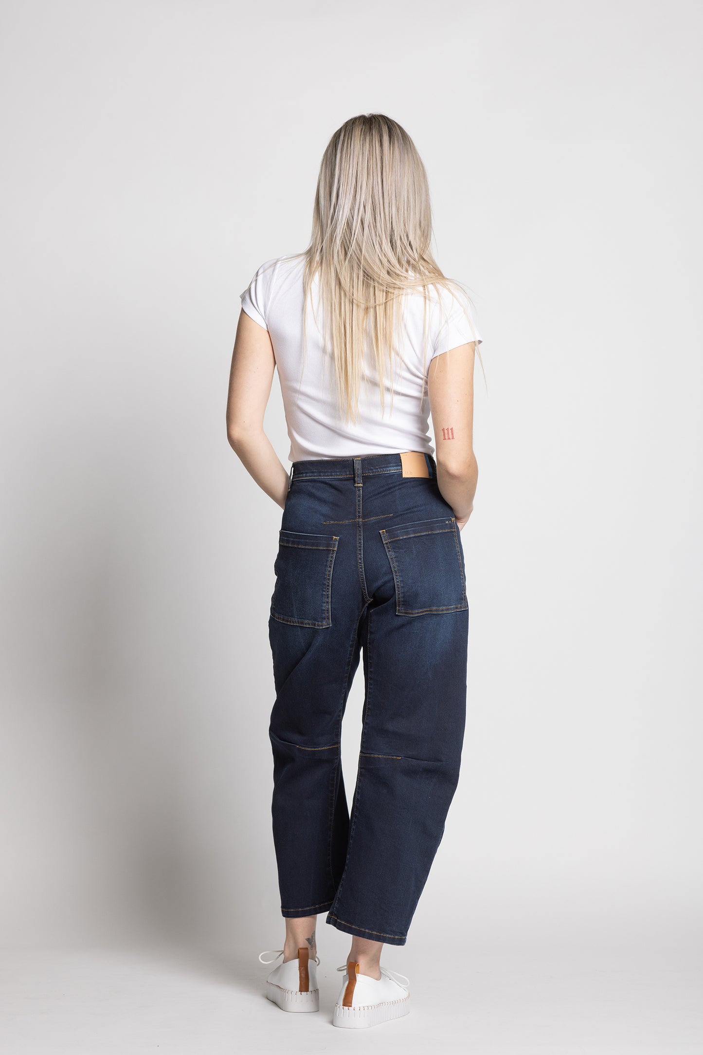 Marlow X Barrel: Nevina